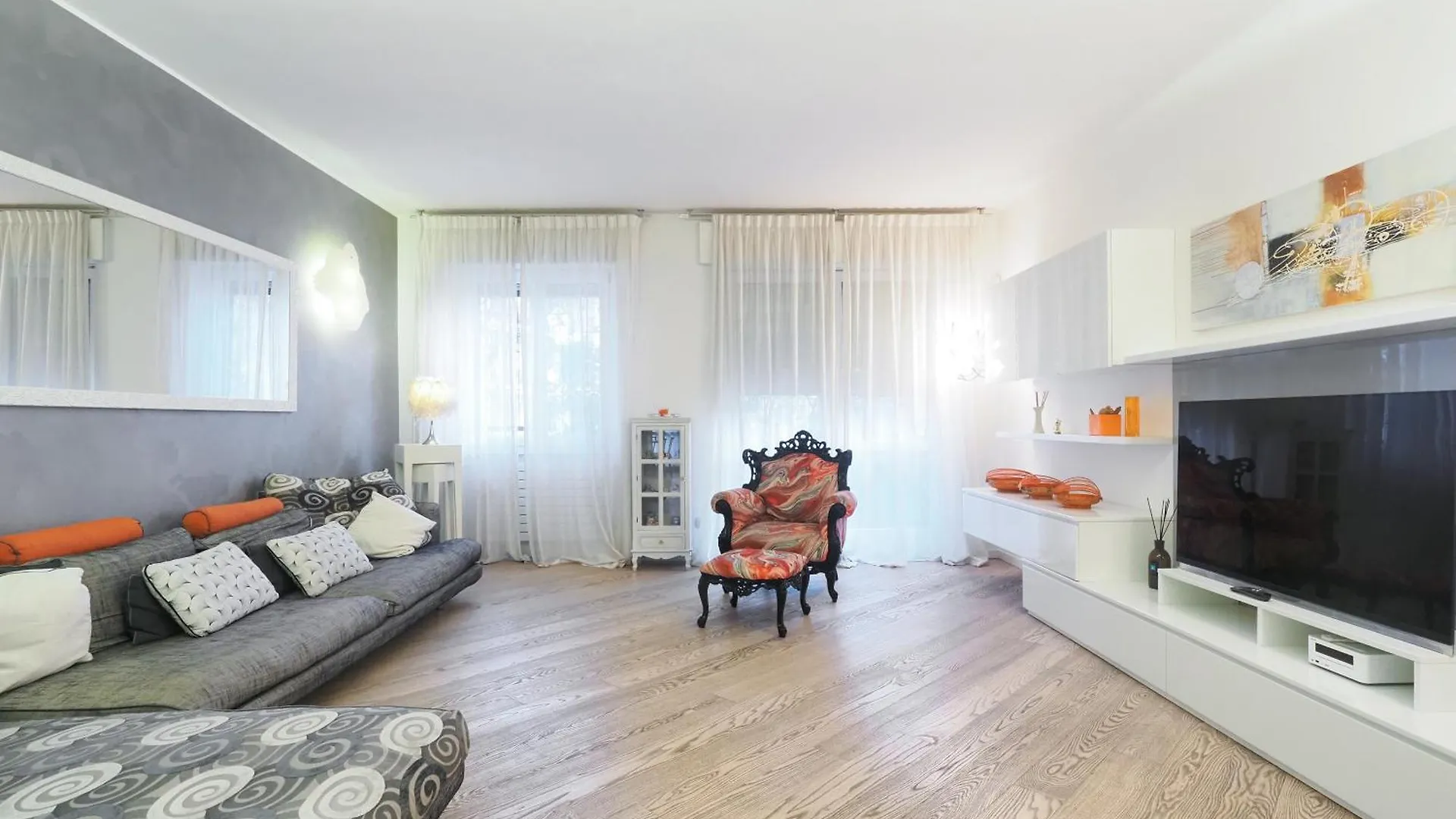 Ferienwohnung Primopiano - Ronchi Mailand Apartment