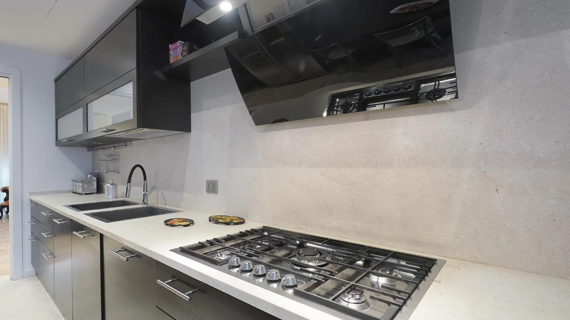Ferienwohnung Primopiano - Ronchi Mailand Apartment