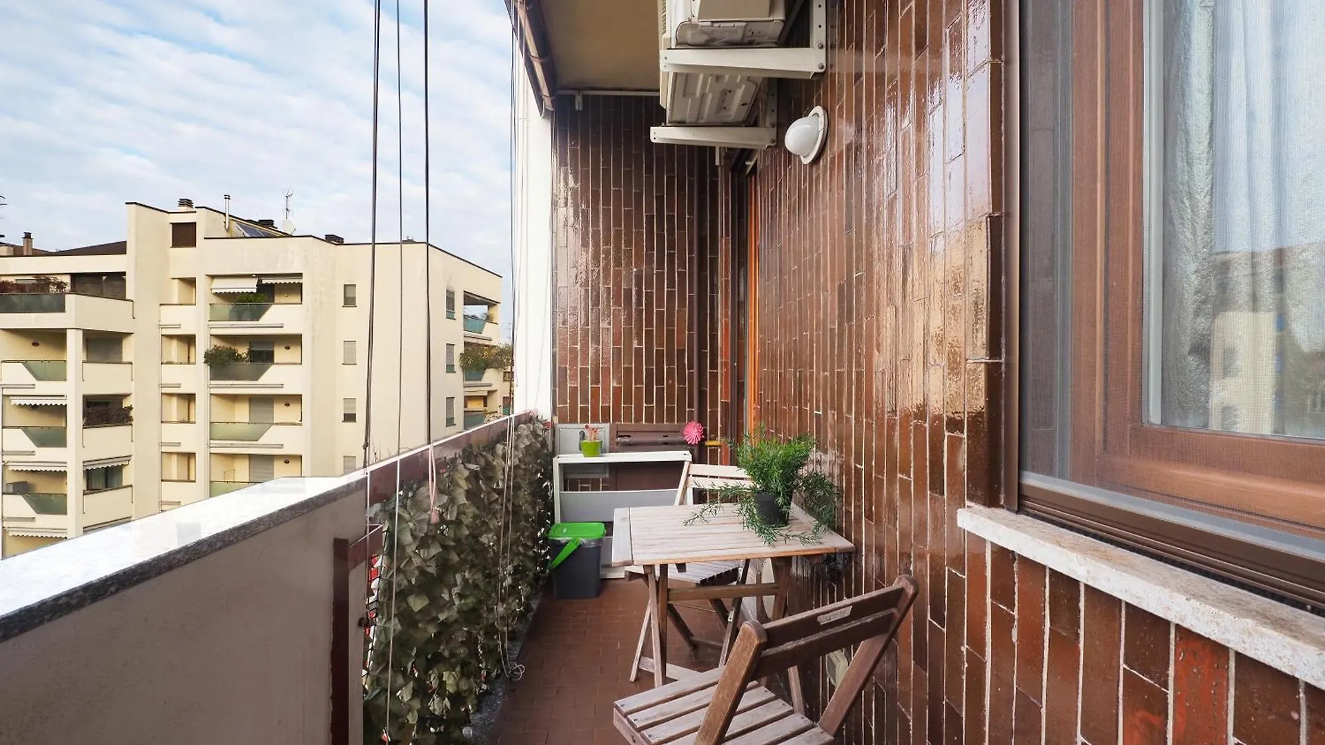 Ferienwohnung Primopiano - Ronchi Mailand Apartment